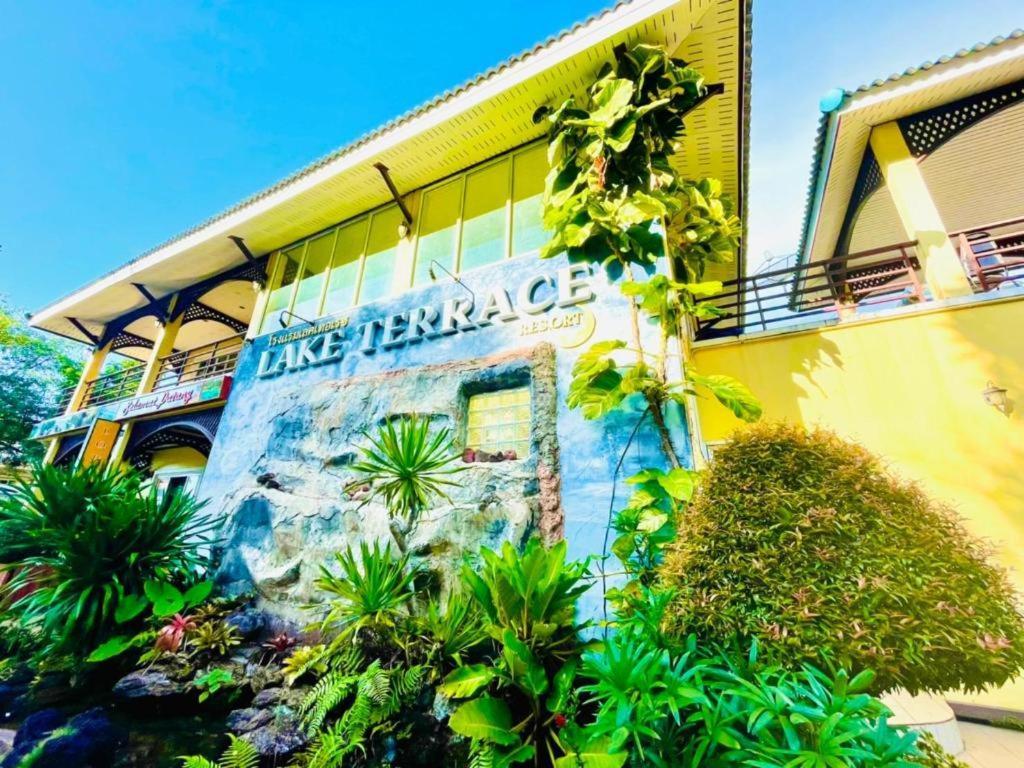 Lake Terrace Resort Langu Exterior foto